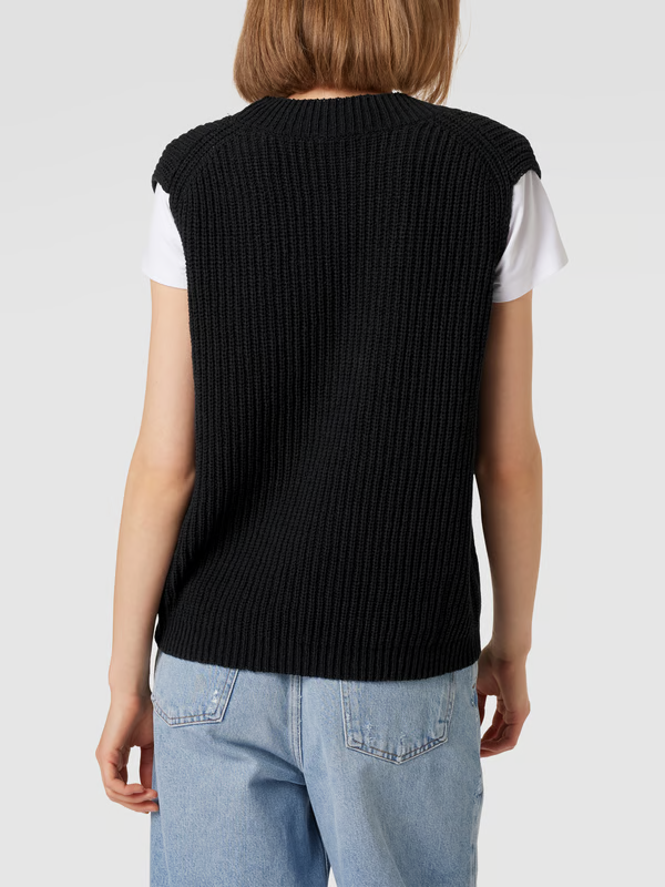 Olivia-Nord Knitted Sleeveless Vest